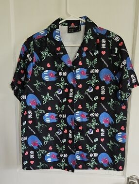 Vitriol Black Short-Sleeve Button-Up Shirt -  Heartbroken Anime Print